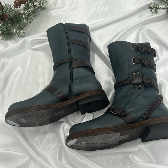 We The Free Dusty Buckle Boots - Sz.40 (8.5) New w some minor scratches - Picture 2 of 14